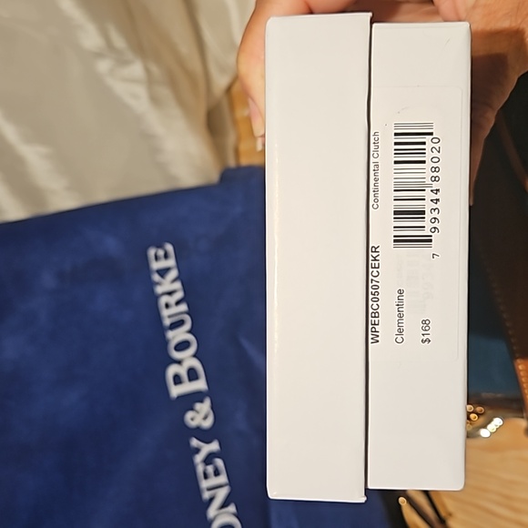 Dooney & Bourke Pebble GrainDrawstring bag and wallet - Picture 9 of 12